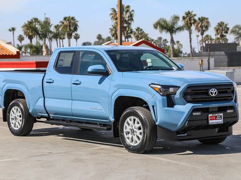 New 2026 Toyota Tacoma SR5 image 4
