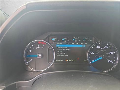 Used 2017 Ford F250 Platinum w/ Platinum Ultimate Package AWD/4WD image 10