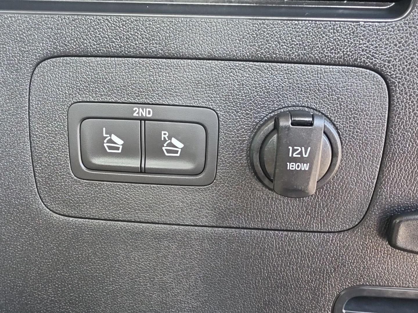 Certified 2025 Kia Sorento X-Line EX AWD/4WD image 9