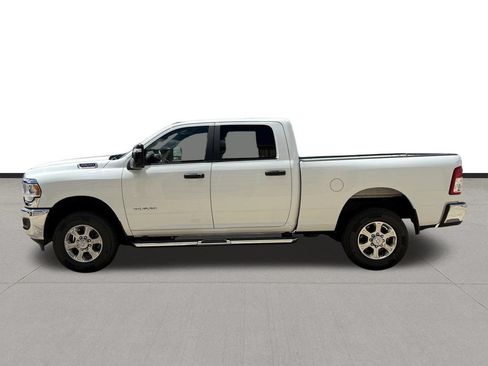 Used 2024 RAM 2500 Big Horn AWD/4WD image 8