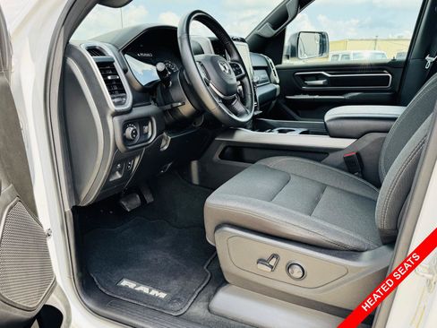 Used 2023 RAM 1500 Big Horn AWD/4WD image 3