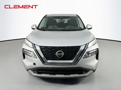 Used 2021 Nissan Rogue SV FWD image 3