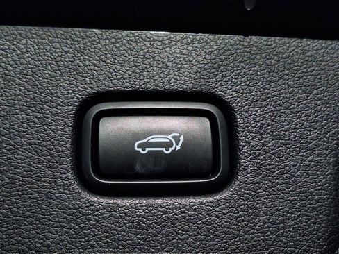 Used 2024 Hyundai Palisade SEL image 30