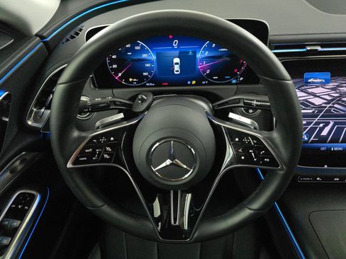 Used 2025 Mercedes-Benz E 450 4MATIC Sedan w/ Night Package image 9