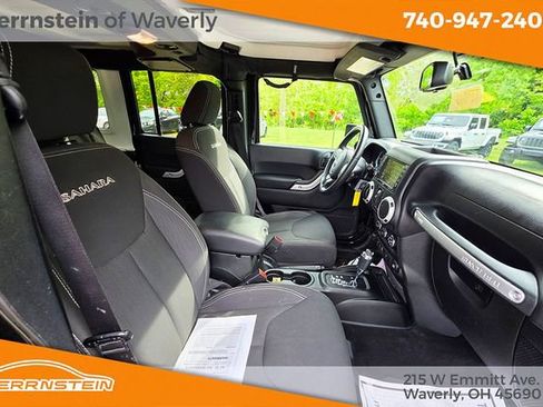 Used 2018 Jeep Wrangler Unlimited Sahara w/ Max Tow Package AWD/4WD image 24