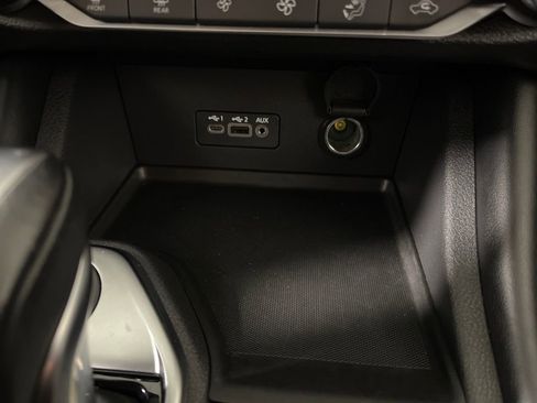 Used 2022 Nissan Sentra SR w/ SR Premium Package image 30