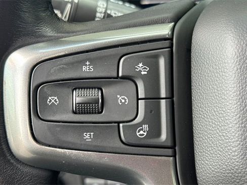 Used 2022 Chevrolet Tahoe LT w/ Luxury Package image 38