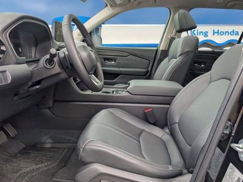New 2026 Honda Pilot Touring image 14