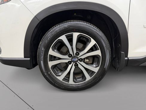 Used 2020 Subaru Forester Limited image 14