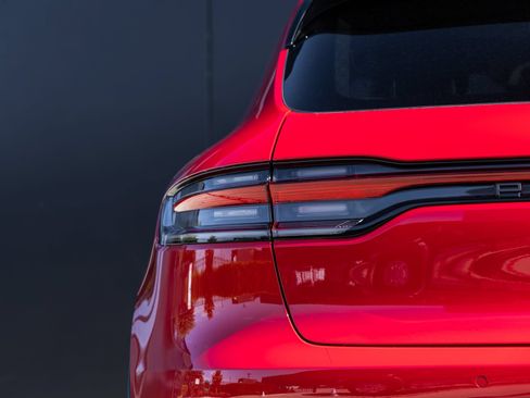 New 2026 Porsche Macan AWD/4WD image 14