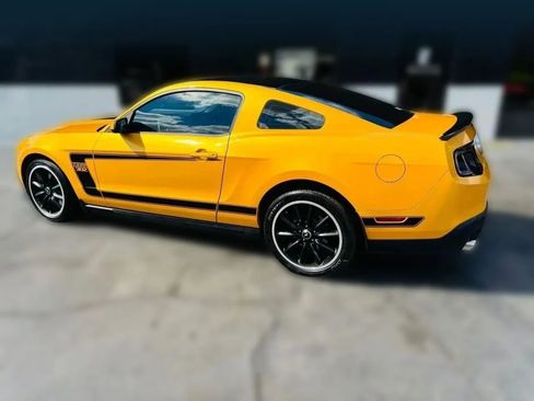 Used 2012 Ford Mustang Boss 302 w/ Boss 302 Accessory Pkg image 4