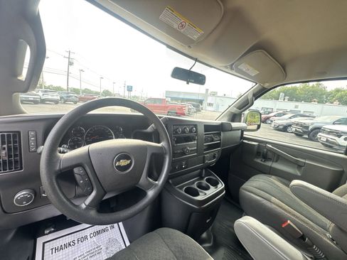 Used 2023 Chevrolet Express 2500 w/ Driver Convenience Package image 11