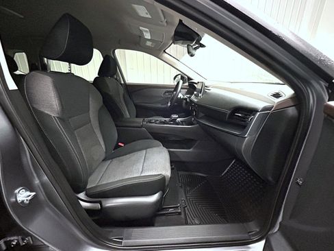 Used 2021 Nissan Rogue S image 15