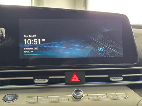 New 2026 Hyundai Elantra Limited image 28