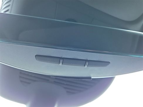 Certified 2025 Mercedes-Benz GLA 250 image 27