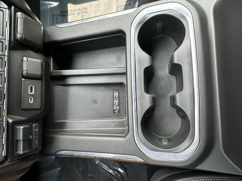 Used 2021 GMC Sierra 2500 Denali w/ Denali Ultimate Package image 34