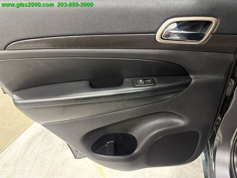 Used 2016 Jeep Grand Cherokee Laredo w/ Quick Order Package 23E AWD/4WD image 28