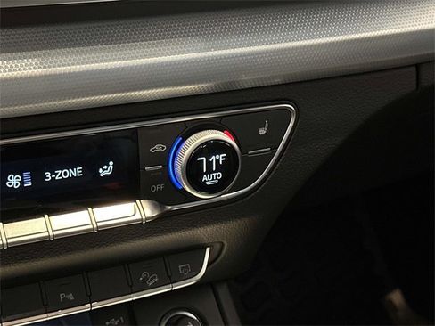 Used 2025 Audi Q5 2.0T Premium Plus image 32