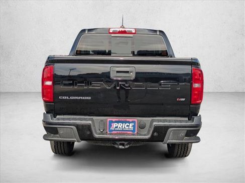 Used 2022 Chevrolet Colorado LT w/ Safety Package image 7