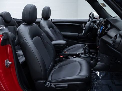 Used 2020 MINI Cooper Convertible FWD image 24