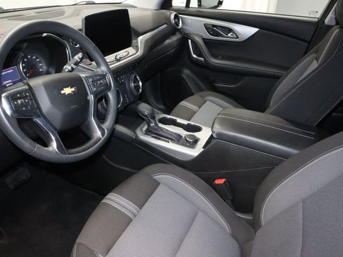 Used 2025 Chevrolet Blazer LT image 22