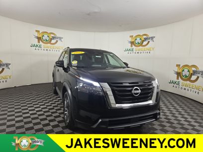 Used 2025 Nissan Pathfinder SV