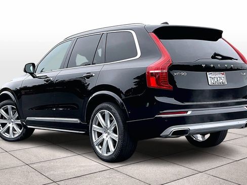 Used 2017 Volvo XC90 T6 Inscription w/ Vision Package image 15