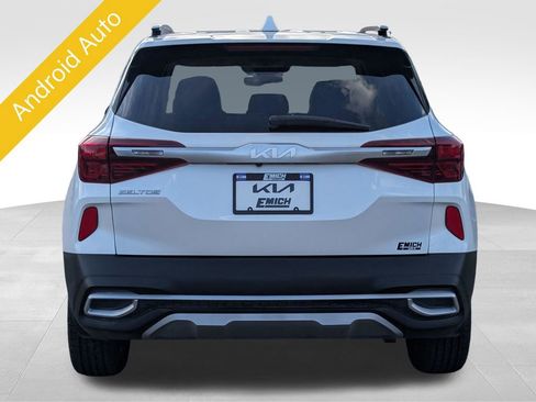 Used 2023 Kia Seltos EX AWD/4WD image 4