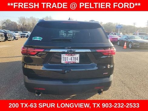 Used 2023 Chevrolet Traverse RS w/ LPO, Floor Liner Package image 9