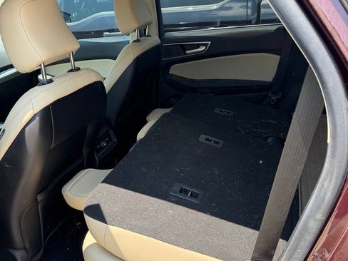 Used 2021 Ford Edge SEL w/ Convenience Package FWD image 12