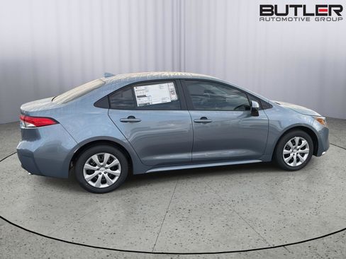 New 2026 Toyota Corolla LE FWD image 7
