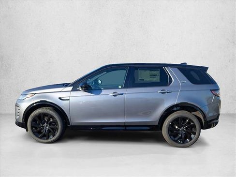 New 2025 Land Rover Discovery Sport Dynamic SE image 5