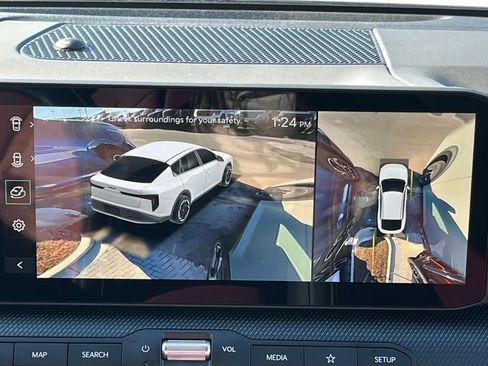 New 2025 Kia K4 GT-Line Turbo FWD image 31