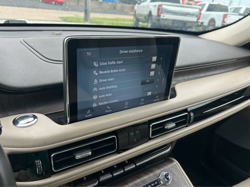 Used 2020 Lincoln Aviator Reserve w/ Equipment Group 202A AWD/4WD image 54