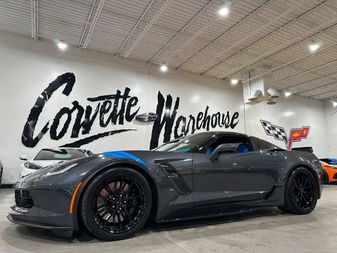 Used 2017 Chevrolet Corvette Grand Sport RWD image 1