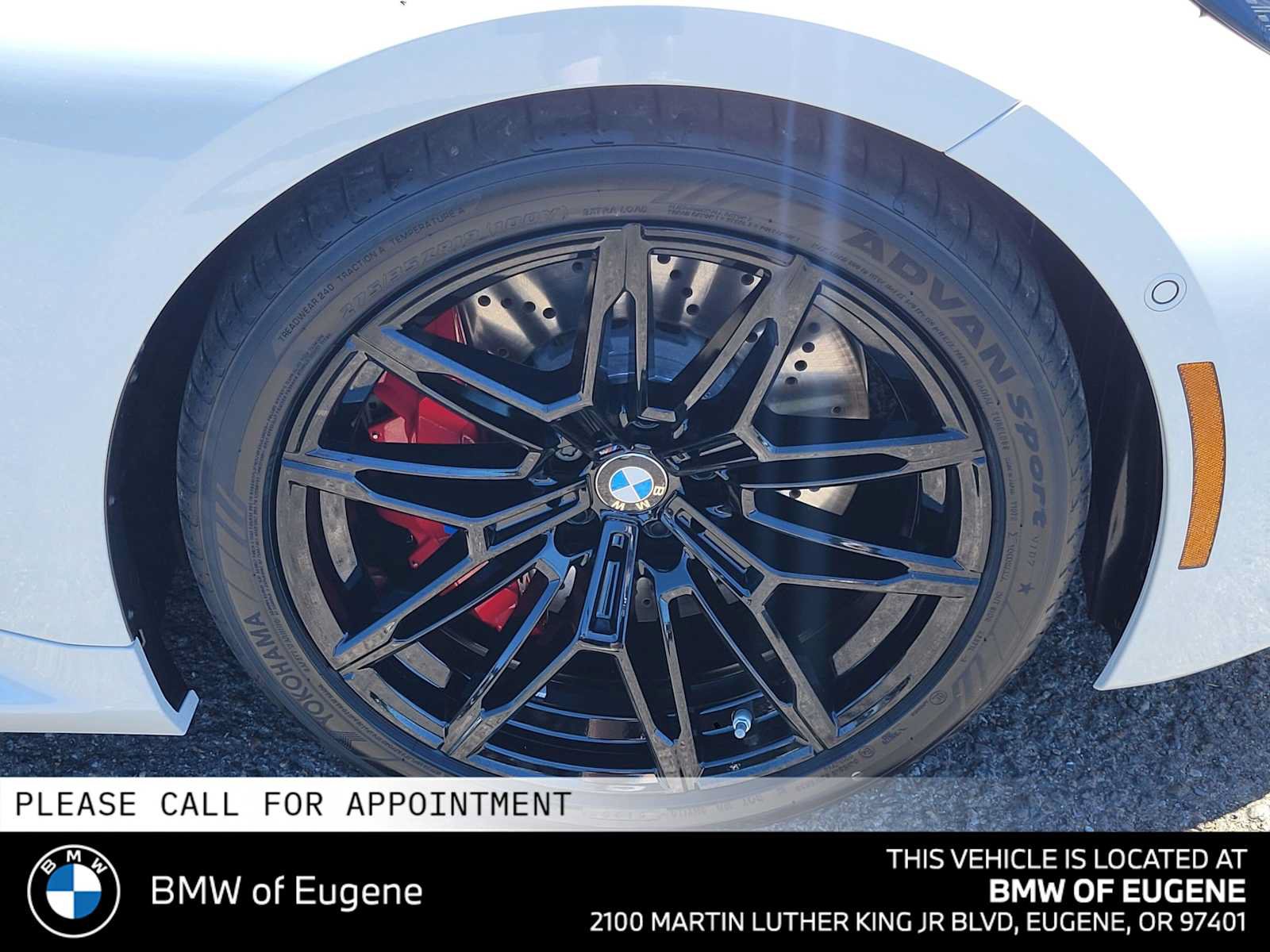 New 2026 BMW M2 w/ Lighting Package RWD image 9
