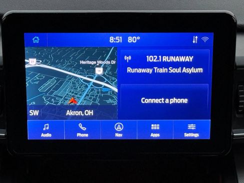 Used 2020 Ford Explorer XLT w/ Equipment Group 202A AWD/4WD image 24