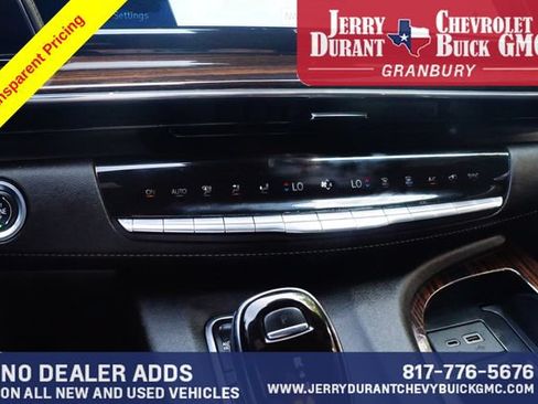 Used 2023 Cadillac Escalade Premium Luxury w/ LPO, Radiant Package AWD/4WD image 13