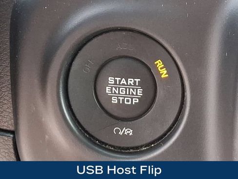 Used 2020 Jeep Wrangler Unlimited Sport AWD/4WD image 19