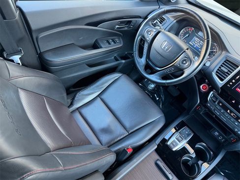Used 2020 Honda Ridgeline Black Edition image 14
