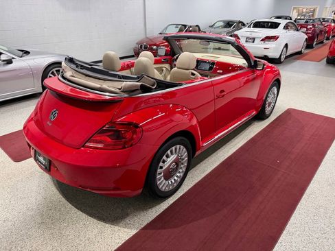 Used 2015 Volkswagen Beetle 1.8T FWD image 12
