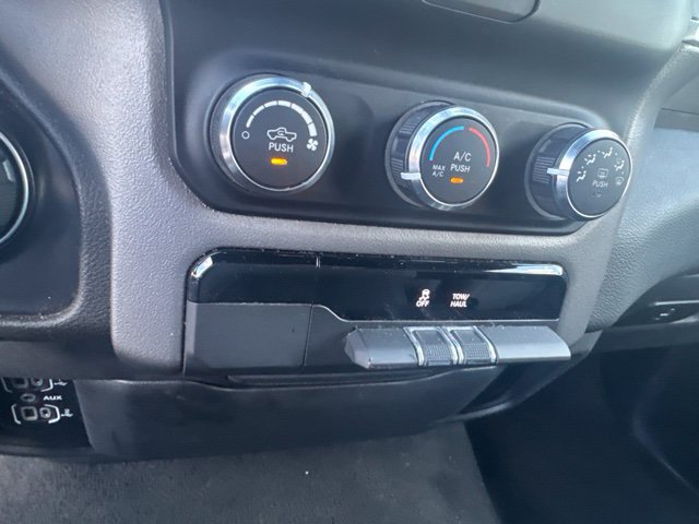 Used 2023 RAM 1500 Big Horn AWD/4WD image 18