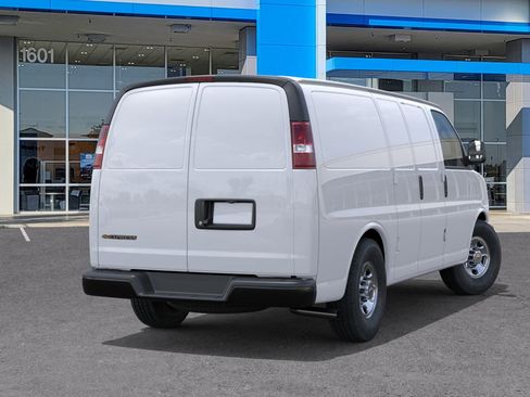 New 2025 Chevrolet Express 2500 image 28
