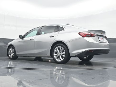 Used 2022 Chevrolet Malibu LT image 18