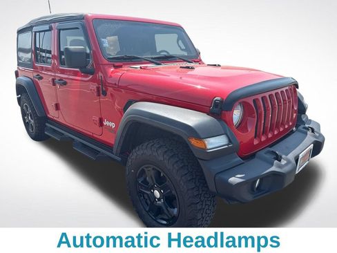 Used 2018 Jeep Wrangler Unlimited Sport S AWD/4WD image 8