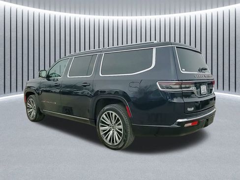 Used 2024 Jeep Grand Wagoneer L Series III image 15