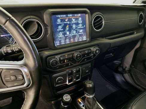 Used 2023 Jeep Wrangler Sahara w/ Cold Weather Group image 26