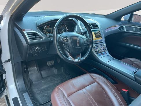 Used 2017 Lincoln MKZ Reserve FWD image 16