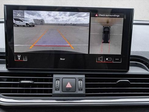 Used 2025 Audi Q5 2.0T Premium Plus w/ Premium Plus Package AWD/4WD image 16