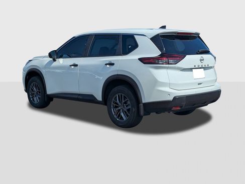 New 2026 Nissan Rogue S image 3